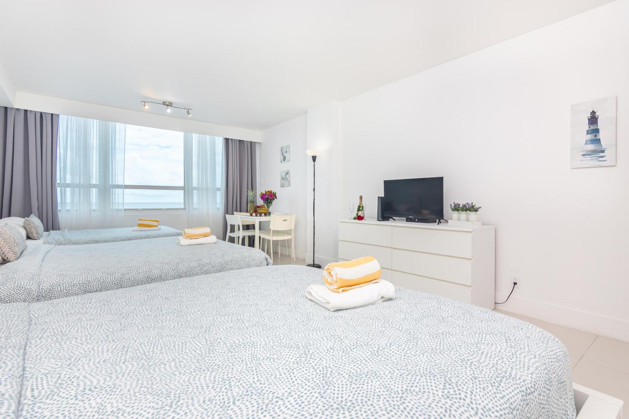 Girasole Rentals 마이애미 비치 외부 사진